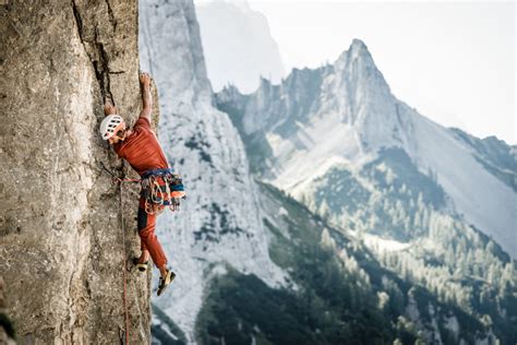 L'escalade en montagne, un luxe à découvrir absolument.