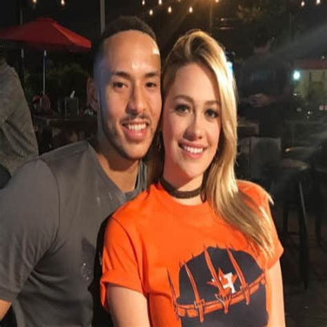 Carlos Correa and Daniella Rodriguez picked out wedding bands in Houston - Connecticut Post