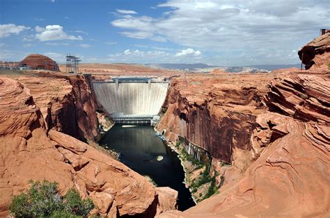 Hoover Dam - WorldAtlas