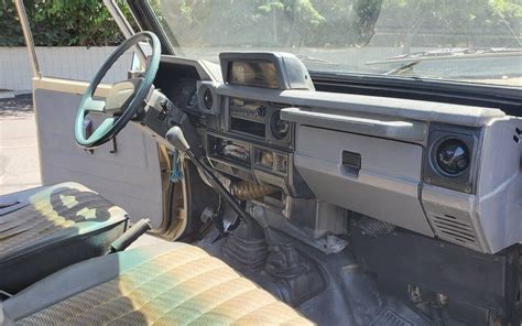 1996 Toyota Land Cruiser 75 Series Interior | Barn Finds