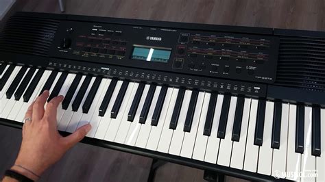 Yamaha PSR E273 Overview ↪ MUSISOL.com - YouTube