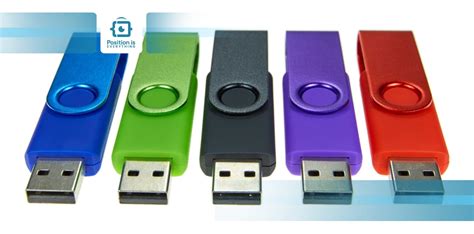 USB Color Code Meaning: A List of Port Color Codes With Explanations