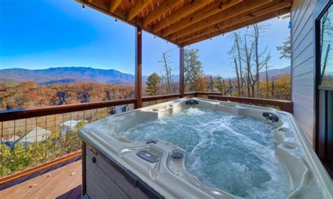 Gatlinburg Cabins with Hot Tubs for Every Budget!