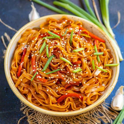 Sweet & Spicy Korean Gochujang Noodles Recipe | Recipe Cart