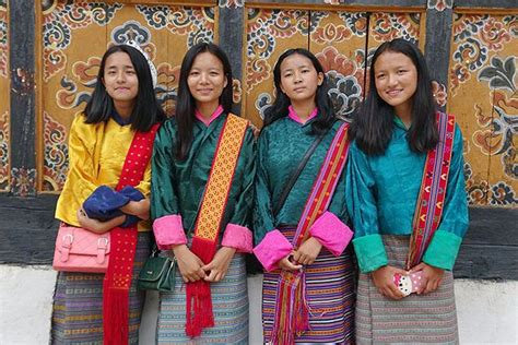 Bhutan Traditional Dress – National Costume | Go Bhutan Tours ...