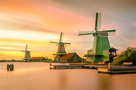 Discover the History of the Netherlands' Windmills at Zaanse Schans