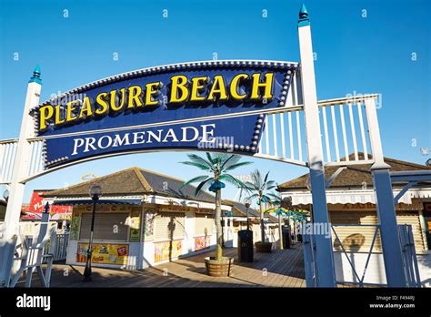 Skegness pleasure beach hi-res stock photography and images - Alamy