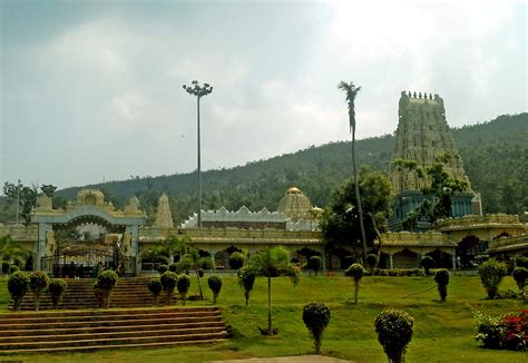 How To Reach Simhachalam Temple by Bus, Train and Air