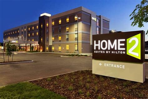 HOME2 SUITES BY HILTON WEST EDMONTON, ALBERTA, CANADA (Edmonton, Kanada ...