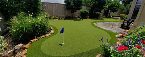 Houston TX Backyard Putting Green Installation | SYNLawn Houston