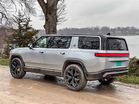 2023 Rivian R1S Launch Edition Review: Not Intuitive however Worth the Effort - hoptraveler