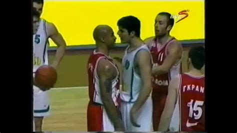 Olympiacos vs Panathinaikos Fights (Part 2) - YouTube