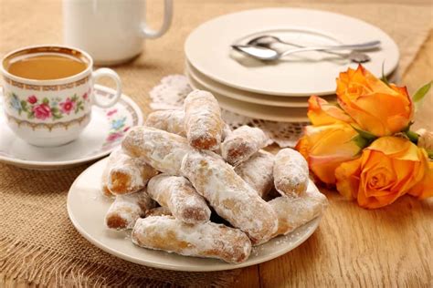 Top 15 Spanish Christmas Desserts - Spanish Sabores