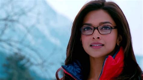 Naina from Deepika Padukone's Yeh Jawani Hai Deewani trends on film's ...