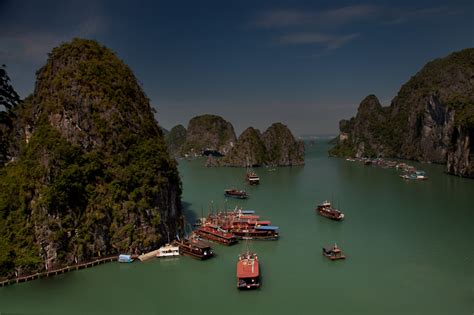 Halong Bay, Vietnam | Hawkins Photo Alchemy