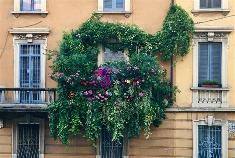 Wild Balcony in Milan, Italy. : r/pics