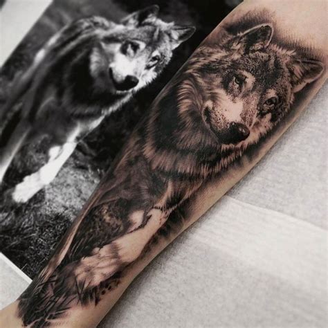 Realistic Wolf Tattoo Wolf Tattoo Design Best Tattoo Ideas Gallery ...