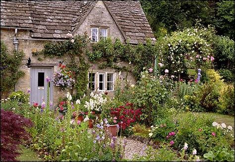 43 Irish Cottage Decoration 12 – Furniture Inspiration | Cottage exterior, Irish cottage ...