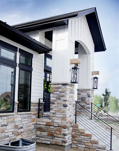 Best Black Gutters Inspirations For Chic Home 230723 | Modern farmhouse ...