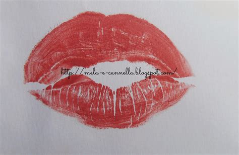 mela-e-cannella: Farmasi True Color Lipstick 13 - Warm Mauve