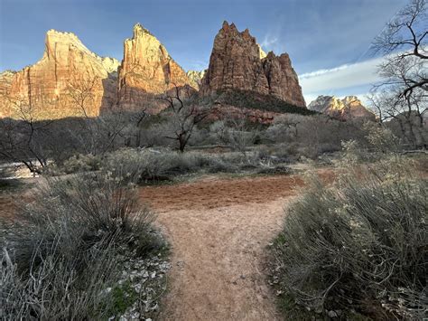 Hiking the Sand Bench Trail in Zion National Park — noahawaii