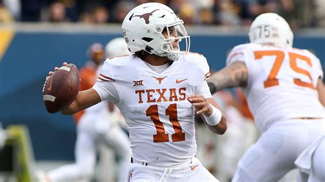 Longhorns QB Casey Thompson enters transfer portal | kvue.com