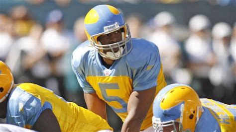 10 worst uniforms in NFL history.