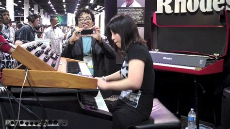 Japanese female jazz pianist, Asami Ueda jamming at the Rhodes Booth NAMM 2011 - YouTube