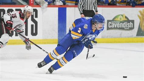 Ryerson hangs on to beat UNB in quarter-final at U Sports men's hockey ...