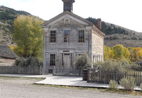 Montana's 7 Best Ghost Towns - Avrex Travel