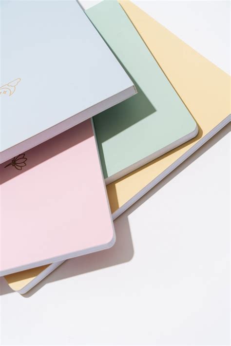 Minimal aesthetic notebooks A pastel dream by Lavendaire ☁ space for self discovery, creativity ...