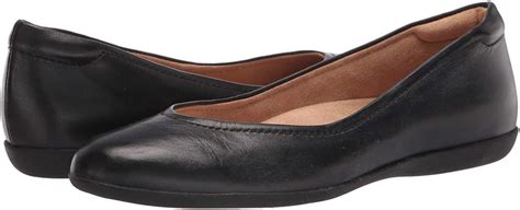 The 12 Most Comfortable Flats and Women's Walking Shoes