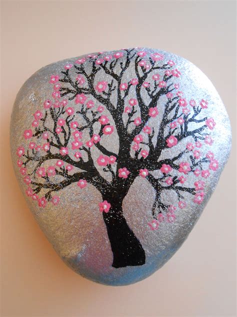 Stone painting Αlmond tree 2 Rock Painting Patterns, Rock Painting ...