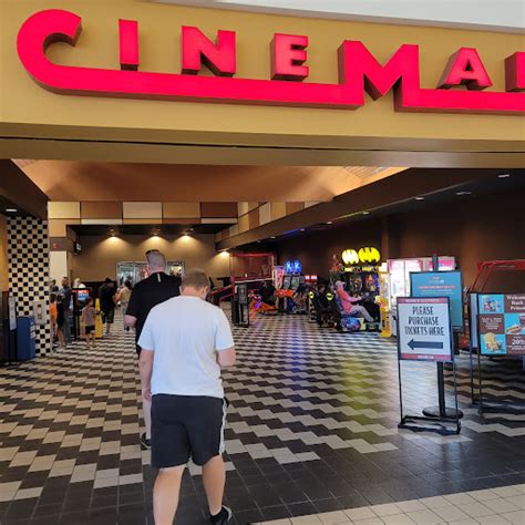 Movie Theater «Cinemark River Hills Movies 8», reviews and photos, 1850 ...