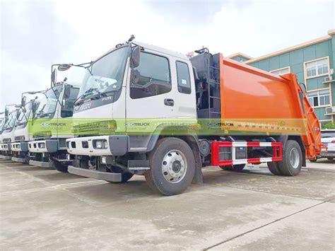 8CBM Back Loader Recycle Garbage Truck - CSCTRUCK Municipal Truck