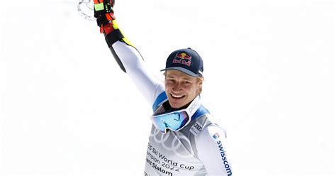 Marco Odermatt wraps up World Cup season with fifth win in giant slalom