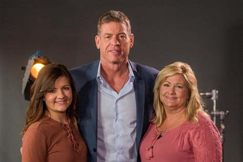 Troy Aikman parents: Meet Charlyn Aikman, Kenneth Aikman