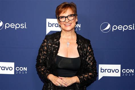 Caroline Manzo's Christmas Decorations in Dining Room: Photos | The Daily Dish