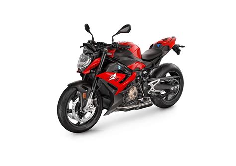 BMW Motorrad unveils the 2021 S 1000 R