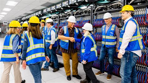 Argonne installs final components of Aurora supercomputer | University of Chicago News