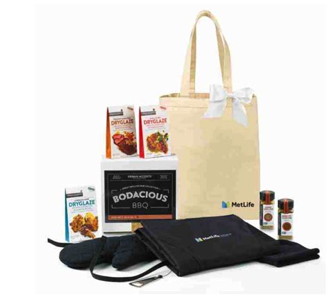 32 Swag Bag Ideas for Employees, Customers & Events (2021)