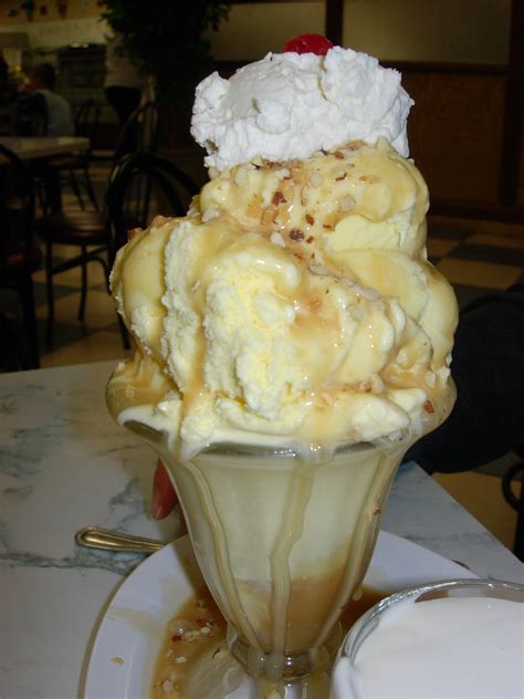 Ice Cream Sundae | Flickr - Photo Sharing!