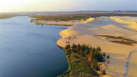 Adventure awaits on the sandy hills and dunes of Binh Thuan | Vietnam ...