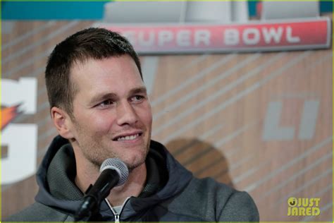 Tom Brady Becomes Emotional, Nearly Cries Talking About His Dad - Watch ...