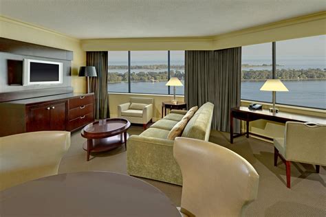 The Westin Harbour Castle, Toronto Hotel (Toronto (ON)) - Deals, Photos & Reviews