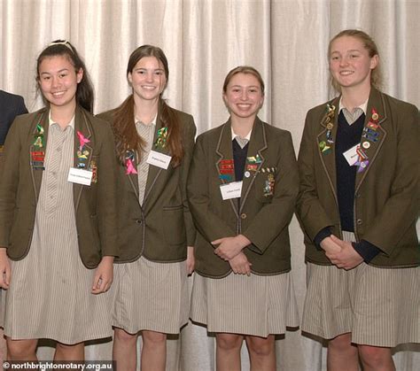 $33,000-a-year Melbourne grammar school enrages parents with new 'sustainable' uniform design ...