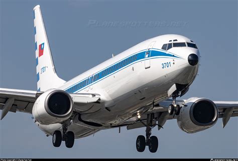 3701 Taiwan Air Force Boeing 737-8AR(WL) Photo by Jhang Yao Yun | ID 1375792 | Planespotters.net