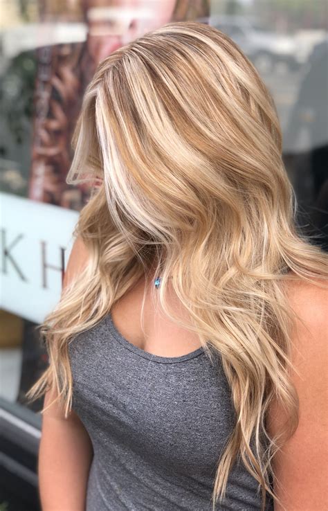 Ice blonde highlights- golden highlights | Warm blonde hair, Blonde hair looks, Warm golden ...