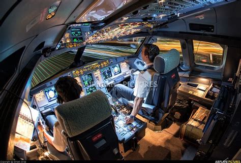 Undisclosed Airbus A321 photo by Ismael Jorda | Cockpit, Passenger ...