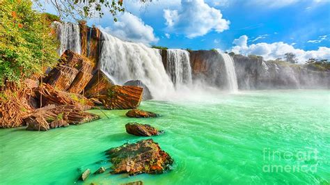 Dray Nur Waterfall Vietnam Ultra HD Photograph by Hi Res - Pixels